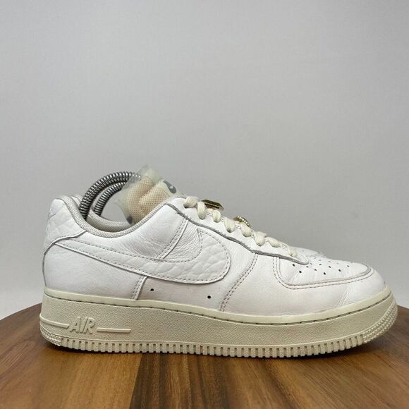 Nike Air Force 1 Low 07 LX Bling Jewels Gems Wedding DN5463-100 Women's Size 9 - Picture 1 of 10